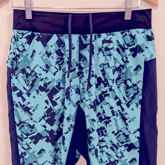 Lululemon Mens T.H.E. Short 11"  Tip Top Arctic Teal Hero Blue M - Picture 9 of 15